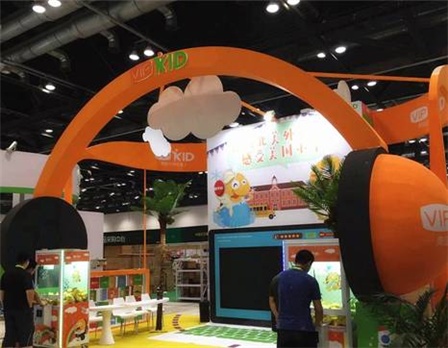 VIPKID領軍在線少兒英語 創(chuàng)新教育模式閃耀國際婦博會