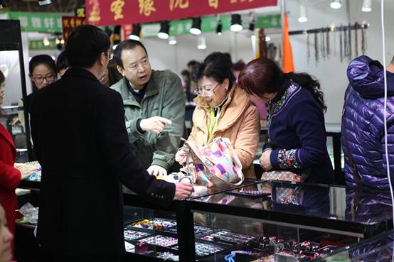 第六屆山東文博會 珠寶玉石展區有亮點(圖1)