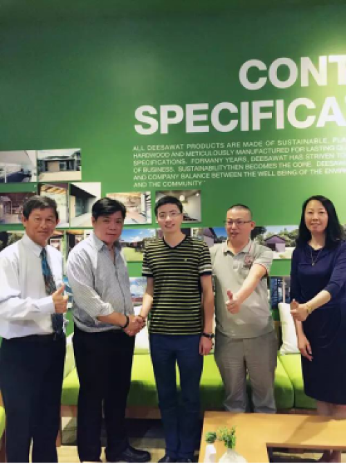 ?（圖：亞洲家具聯合會領導、好百年集團副總裁林紹華先生與泰國家具協會TFA領導合影）